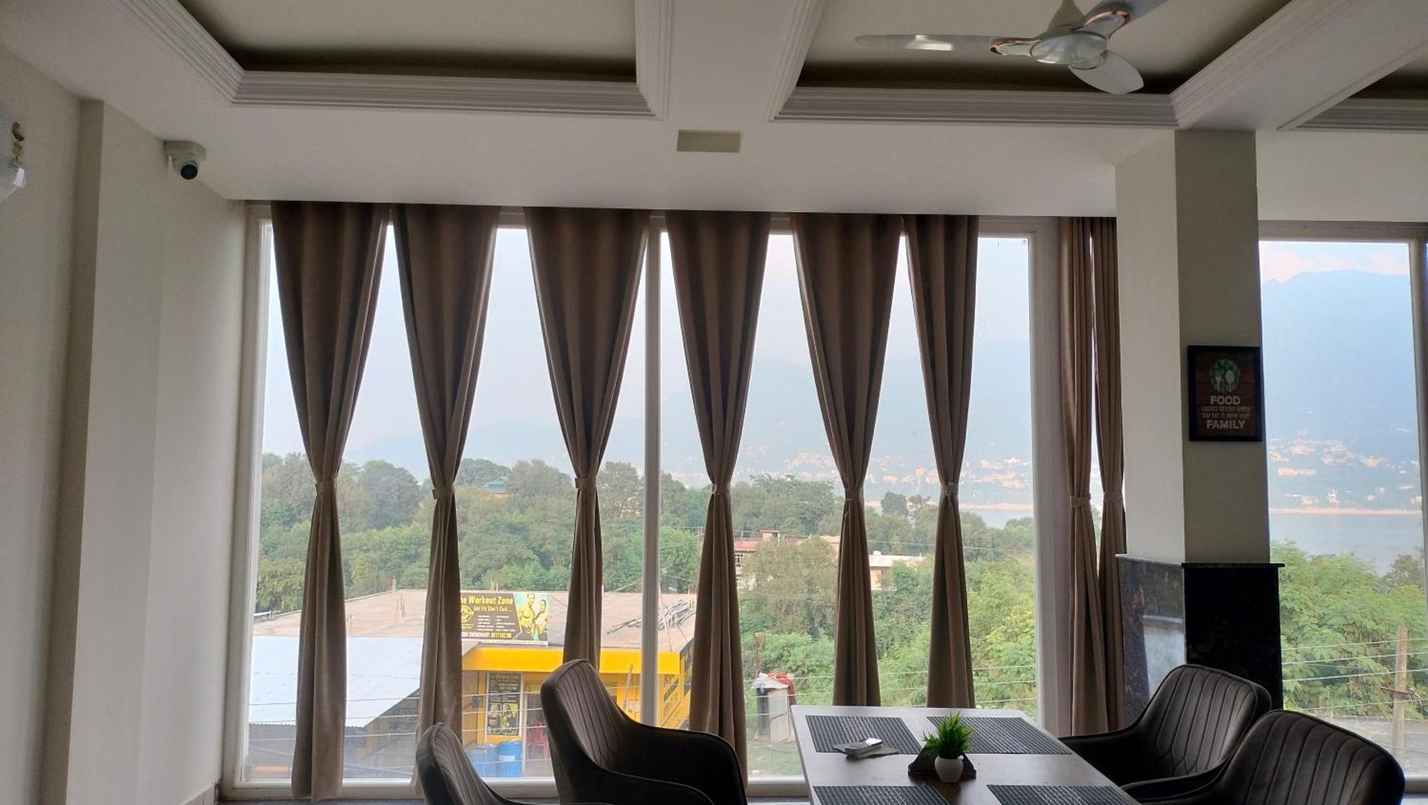 Govind Sagar View Hotel & Restaurant Bilaspur  ภายนอก รูปภาพ