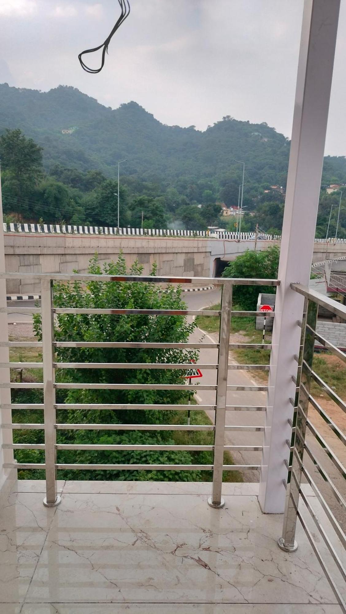 Govind Sagar View Hotel & Restaurant Bilaspur  ภายนอก รูปภาพ