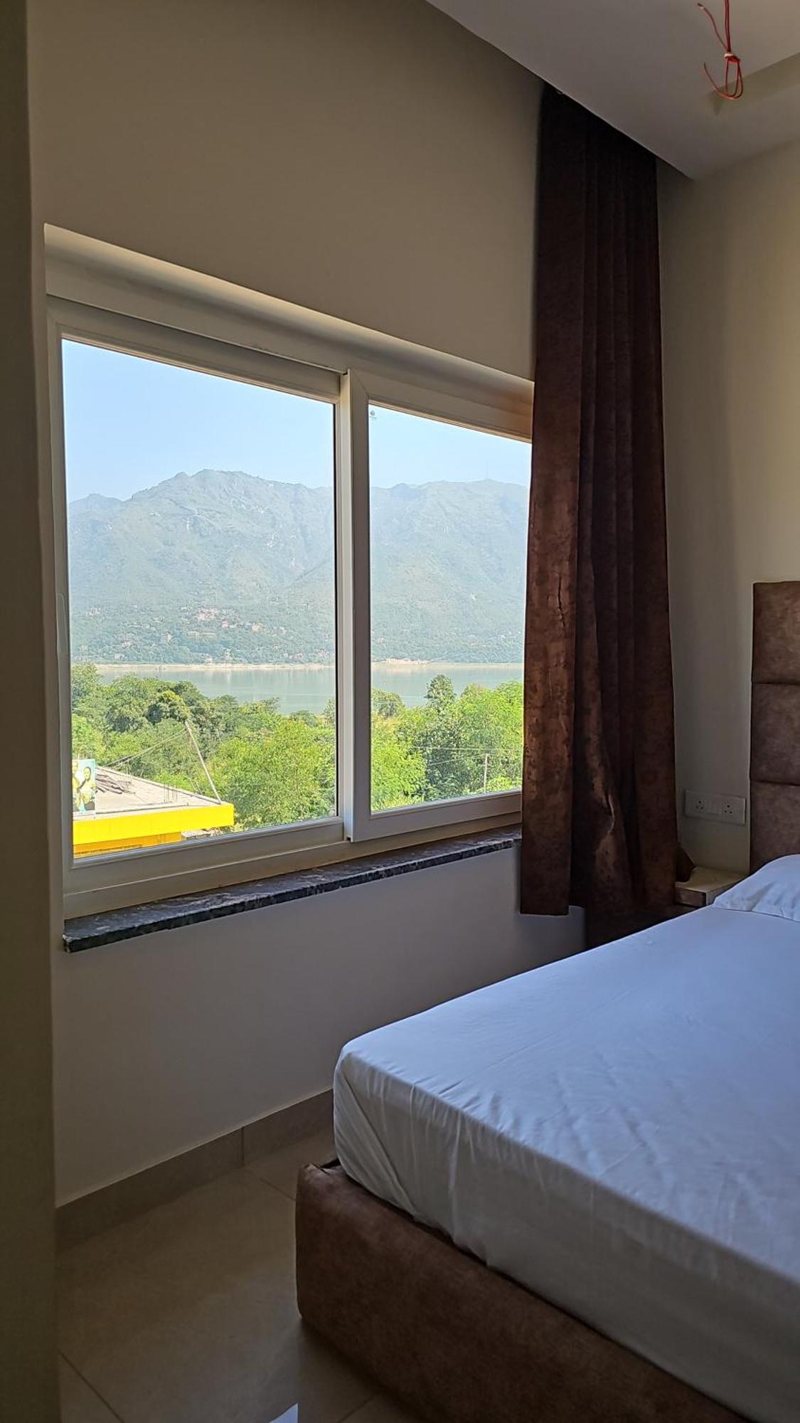 Govind Sagar View Hotel & Restaurant Bilaspur  ภายนอก รูปภาพ