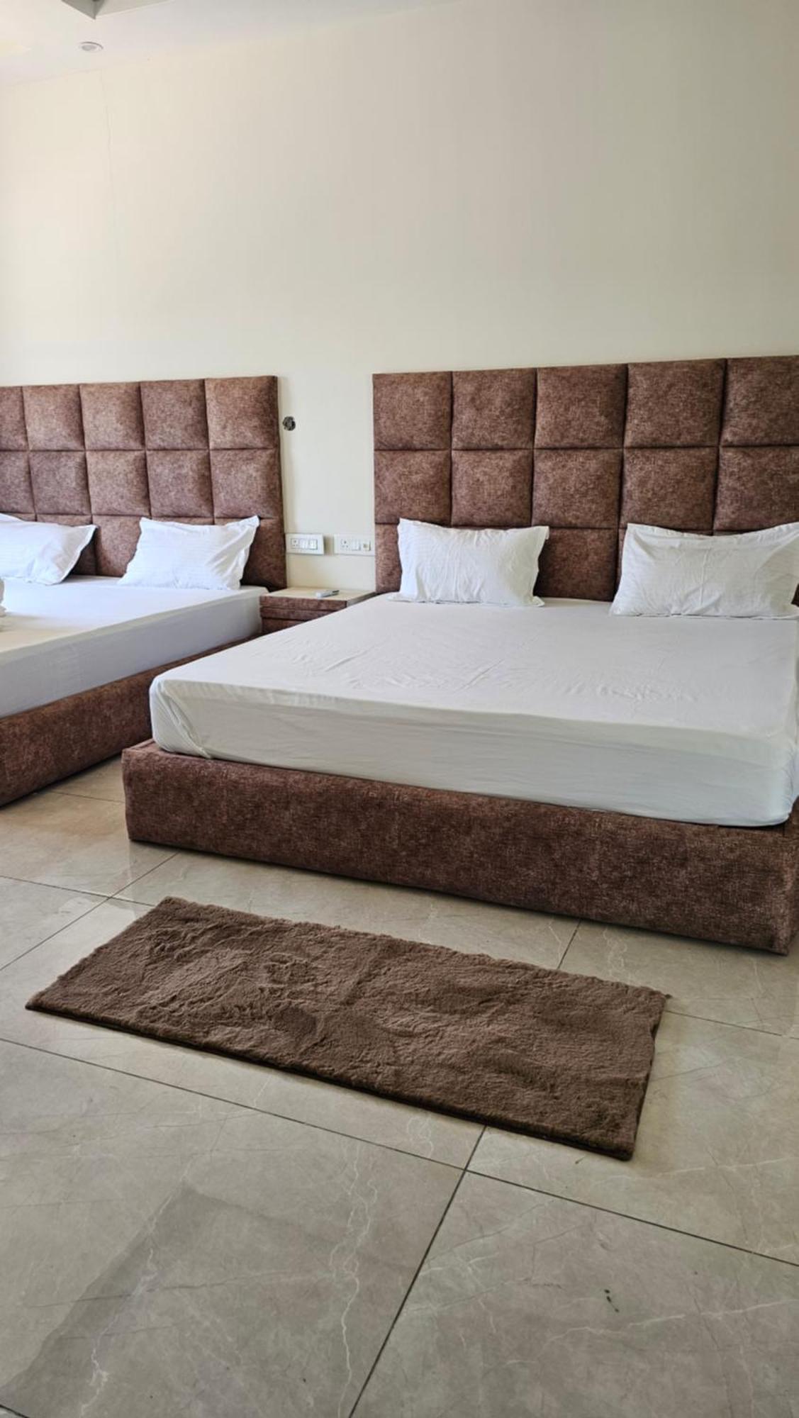 Govind Sagar View Hotel & Restaurant Bilaspur  ภายนอก รูปภาพ